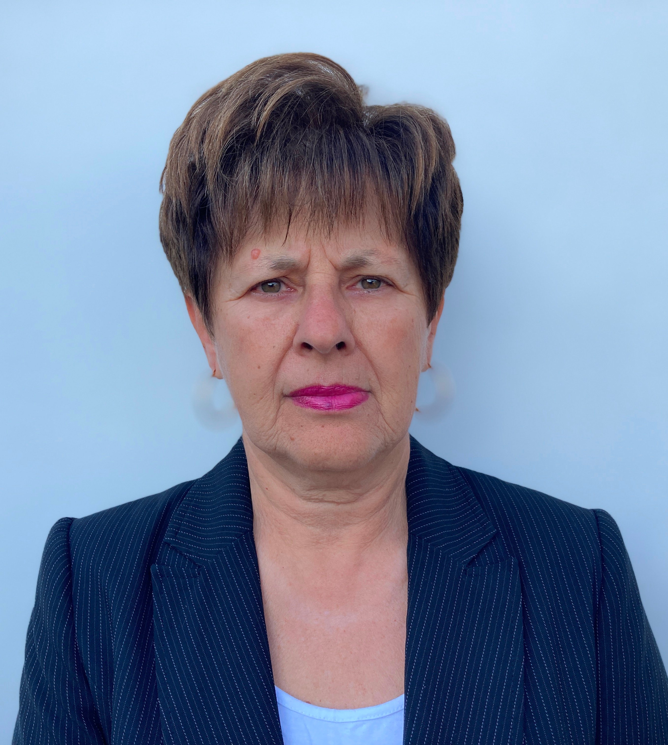 Molnár Zoltán Ferencné